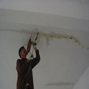 厂房裂缝灌浆堵漏